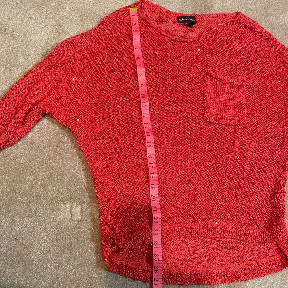 Oversized Red Sweater - Picture 4 of 7